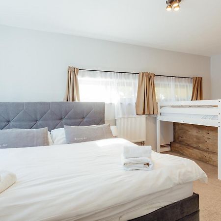 Botanicky Dvor Aparthotel Banska Stiavnica Bagian luar foto