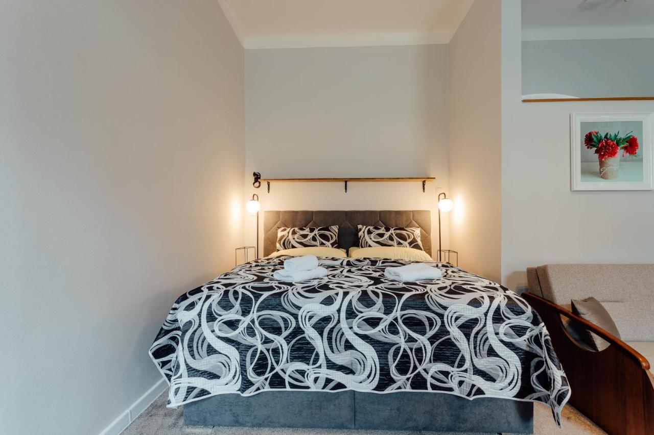 Botanicky Dvor Aparthotel Banska Stiavnica Bagian luar foto