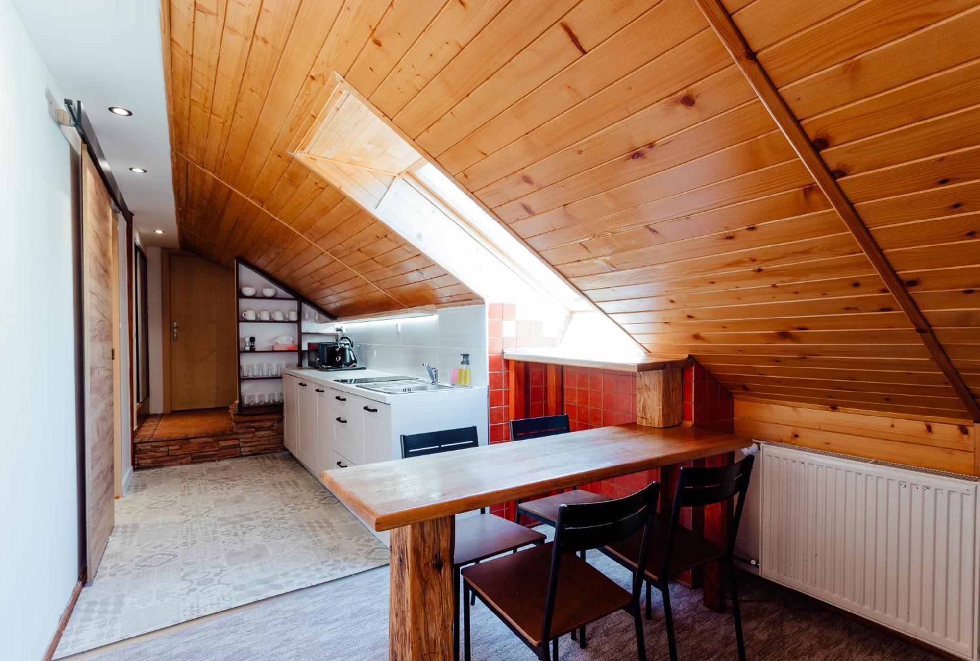 Botanicky Dvor Aparthotel Banska Stiavnica Bagian luar foto