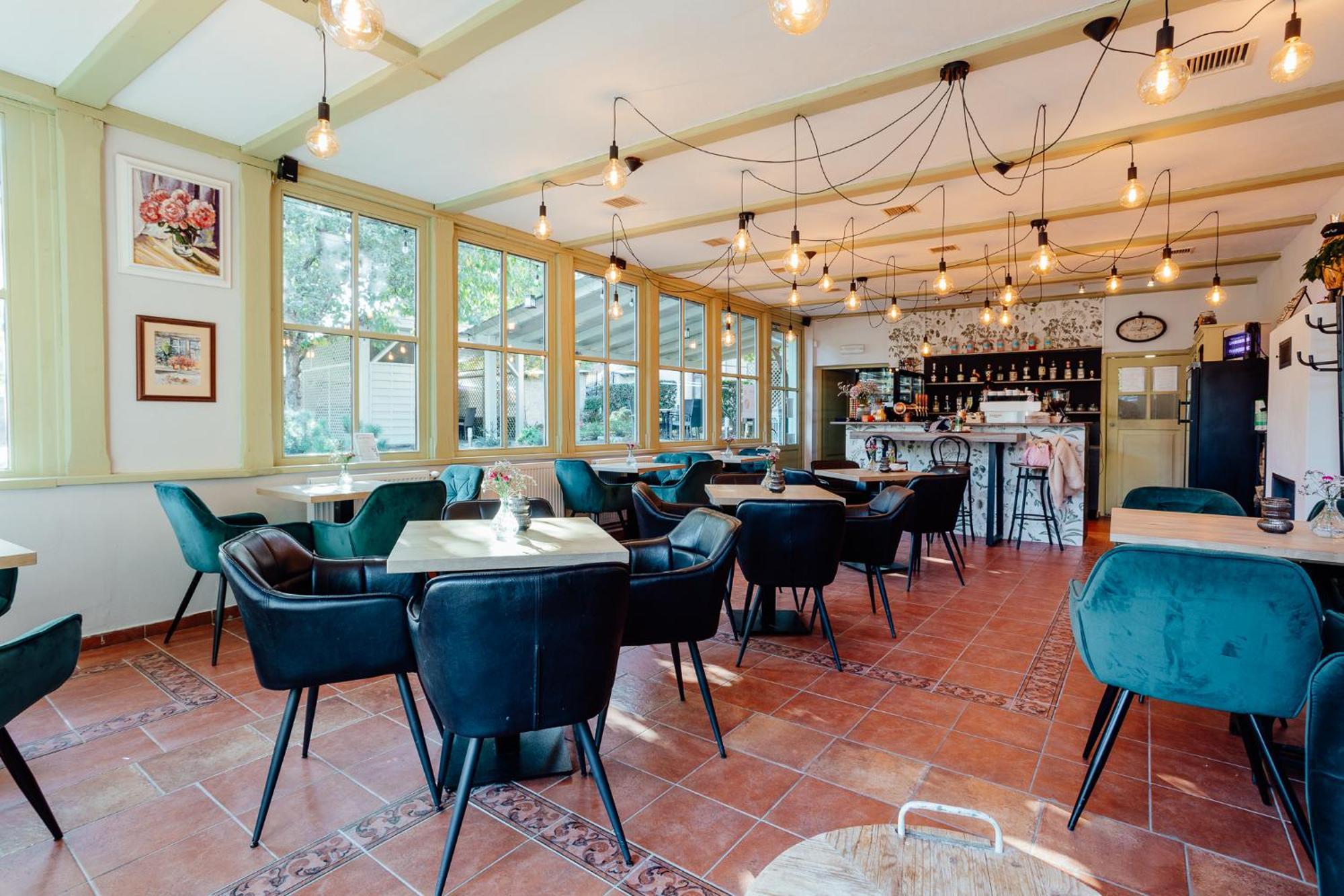 Botanicky Dvor Aparthotel Banska Stiavnica Bagian luar foto